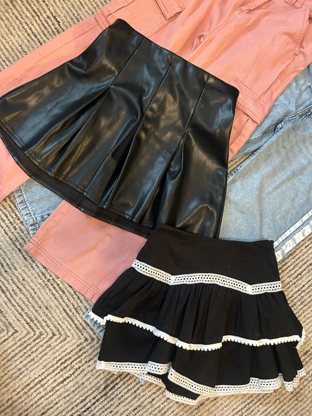 Girls Clothing Lot Size 10 bottoms Skirts, Jeans baggy wide leg Old Navy H&M Bow - Picture 4 of 11
